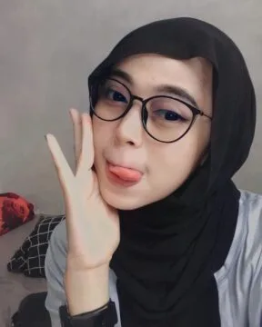 Download Gratis tergoda janda hijab cantik bohay gak tahan wikwik di mobil